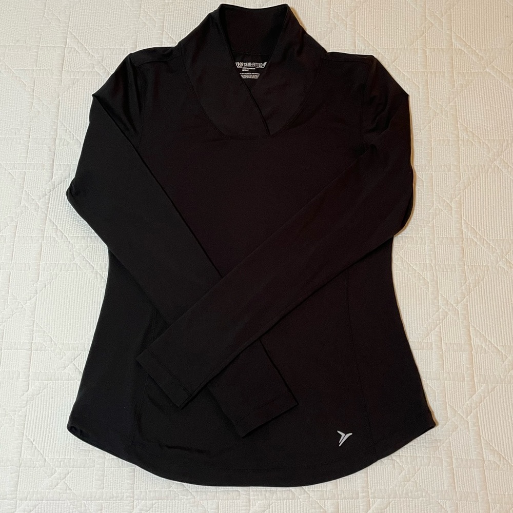 Old Navy Active Semi-Fitted Black Long Sleeve Workout Shirt/ Top Size Medium